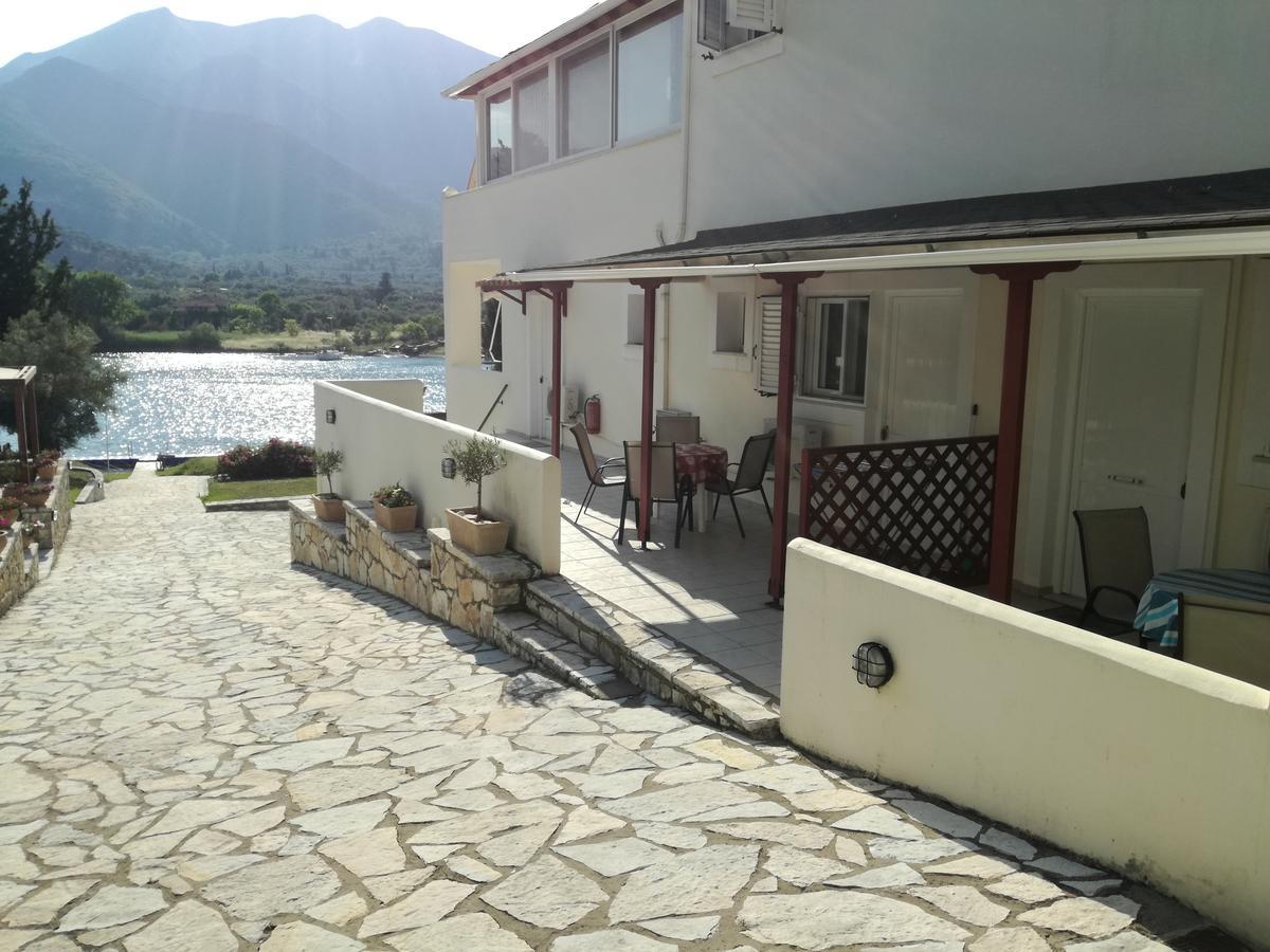Geni Garden Apartments Экстерьер фото